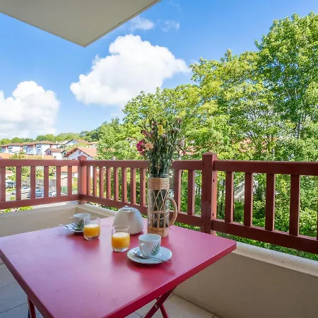 Le Clos Du Golf Apartment