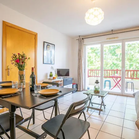 Le Clos Du Golf Apartment *